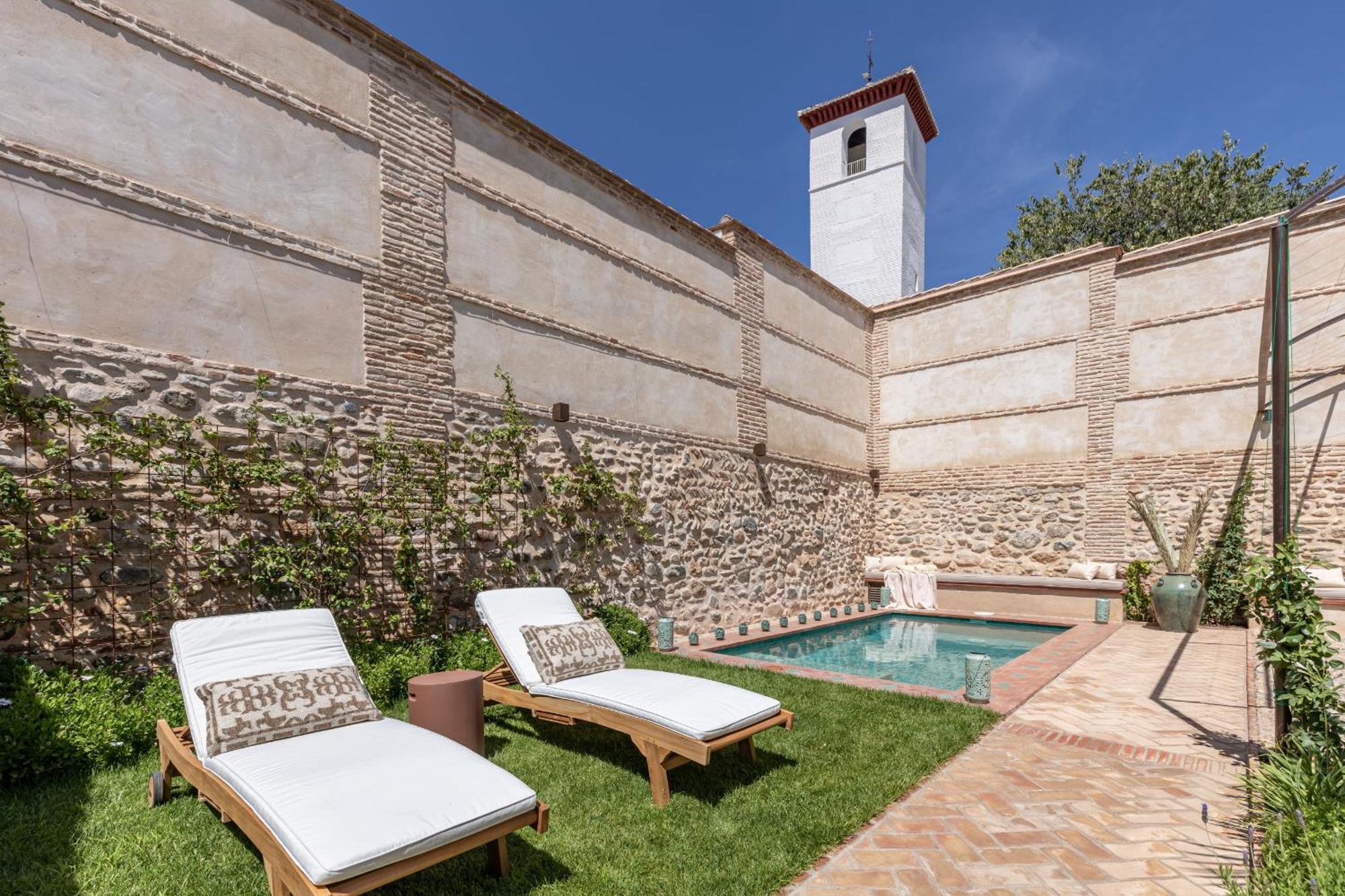 Chezmoihomes Carmen De Apperley