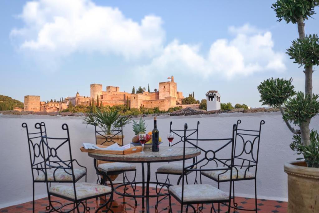 Casa De Dona Sancha Con Vistas A La Alhambra